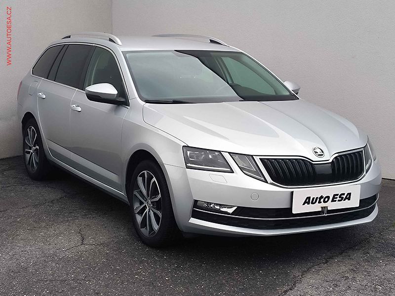 Škoda Octavia (2019) 2.0 TSi, Style, DSG, LED, TZ - fotografie inzerátu