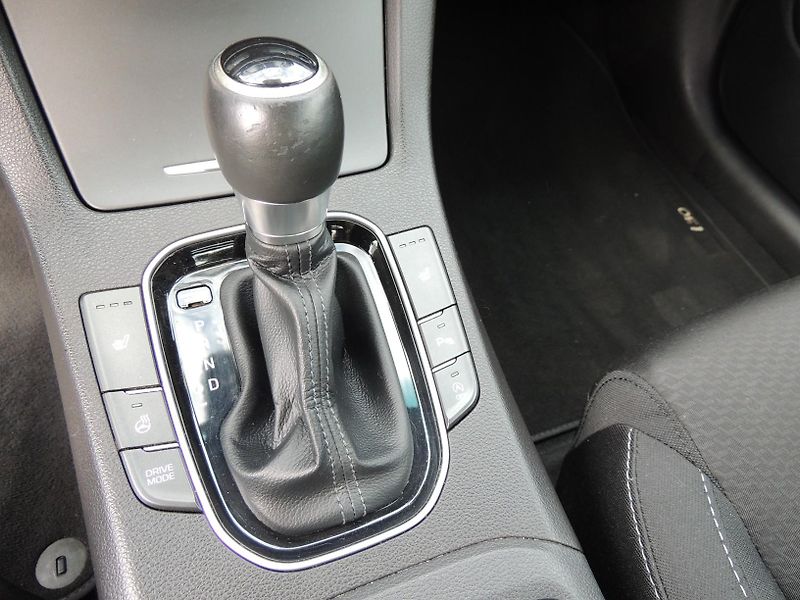 Hyundai i30 (2019) Combi 1.6CRDi,100kw,automat,ČR - fotka 25 z 49