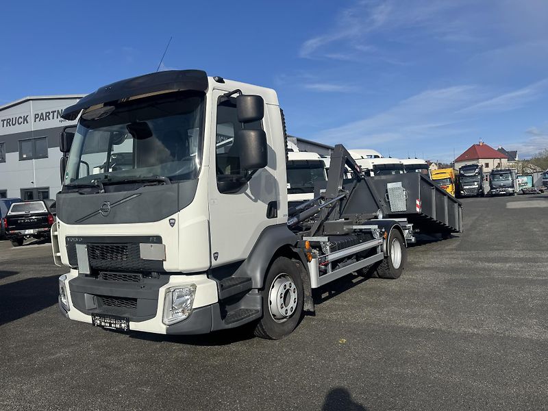 Volvo FL (2015) 12.250,11,99, nový CHARVÁT CTS - fotografie inzerátu