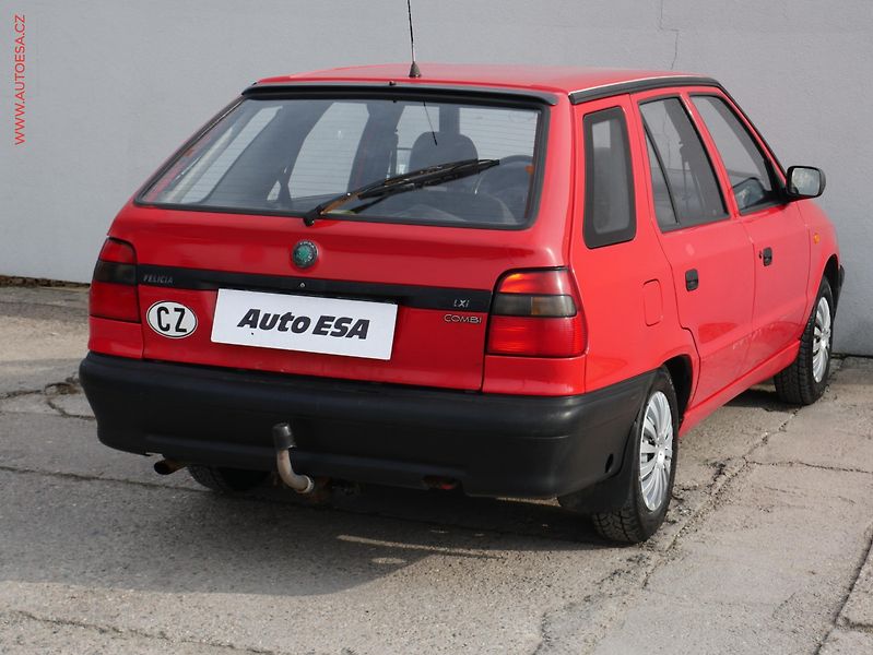 Škoda Felicia (1997) 1.3i, 2.maj,ČR, Tažné - fotka 6 z 16