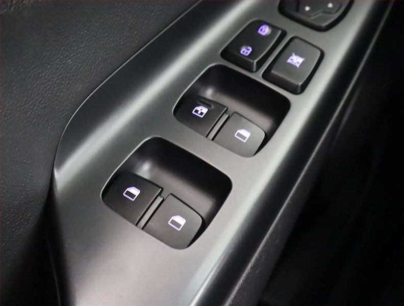 Hyundai Kona (2018) 1.0 T-GDI, Serv.kniha, Kůže - fotka 14 z 22