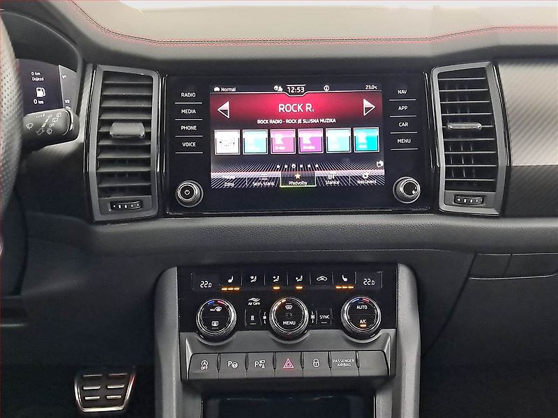 Škoda Kodiaq (2023) RS 2.0 TSI - fotka 12 z 24