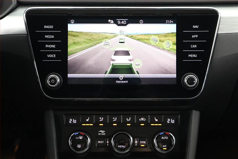 Škoda Superb (2020) 2.0 TDI - fotka 15 z 18
