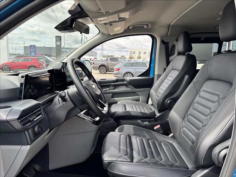 Ford Tourneo Custom 2,0 125kW Titanium X AWD L1 - fotka 31 z 59