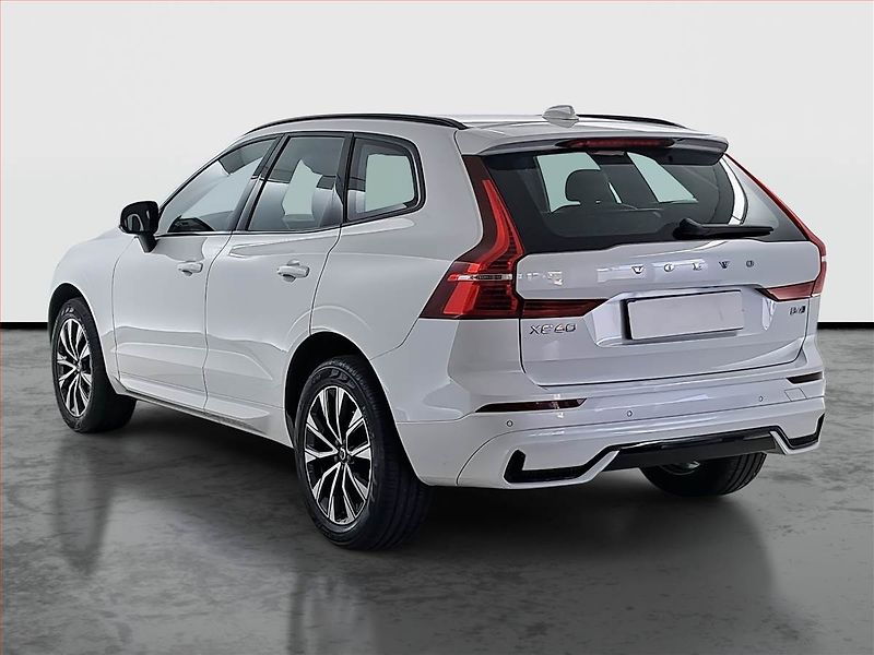 Volvo XC60 (2024) B4 AWD - fotka 4 z 20