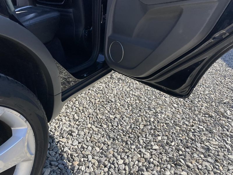 Ford Kuga 2.0TDC-i 4x4 135PS TITANIUM!!! - fotka 133 z 189