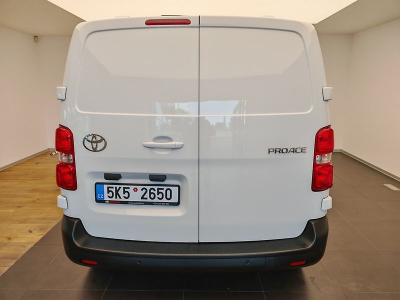 Toyota ProAce Panel Van L1 - 2.0L Diesel 144 - fotka 4 z 22