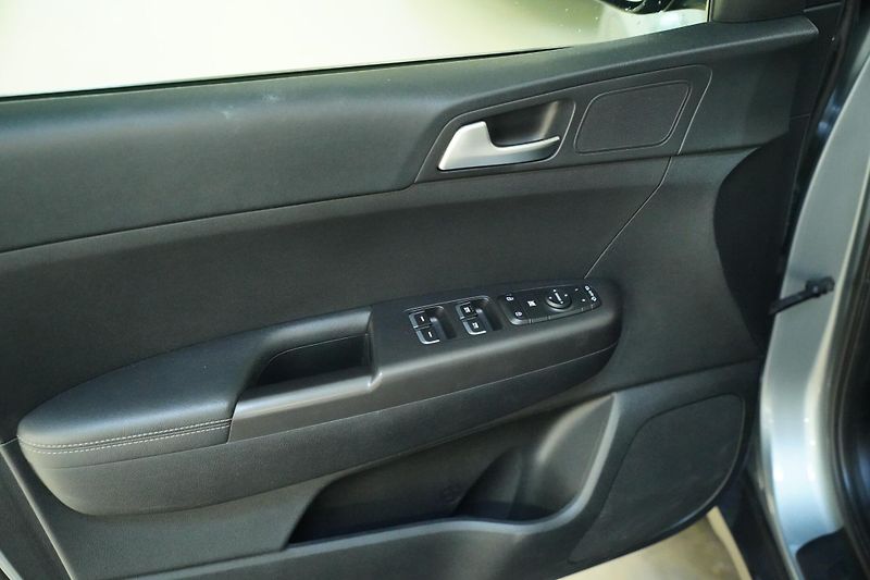 Kia Sportage - fotka 13 z 29