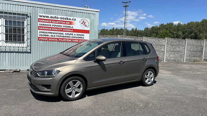 Volkswagen Golf Sportsvan (2017) 1,2 81KW AUTOMAT COMFORTLINE - fotka 2 z 18