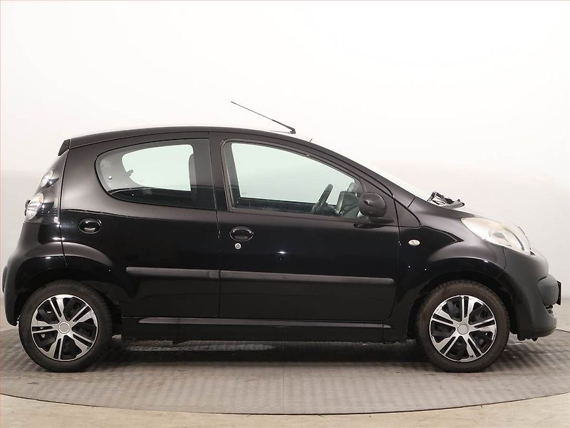 Citroën C1 (2008) 1.0, po STK, dobrý stav - fotka 6 z 14