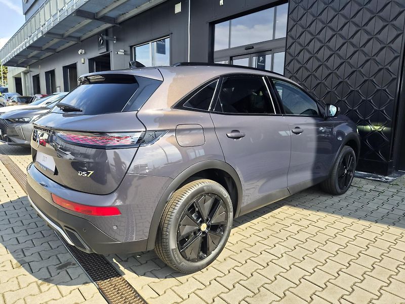 DS Automobiles DS7 (2026) PERFORMANCE LINE 1.5 BlueHDi - fotka 10 z 26