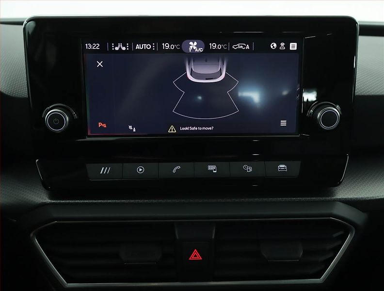Seat Leon (2022) Style 1.5 TSI, Serv.kniha - fotka 14 z 15