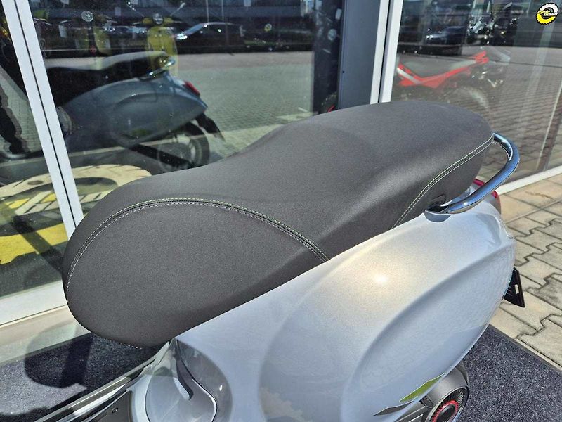 Vespa Elettrica (2026) Primavera Elettric TECH 70 - fotka 14 z 23