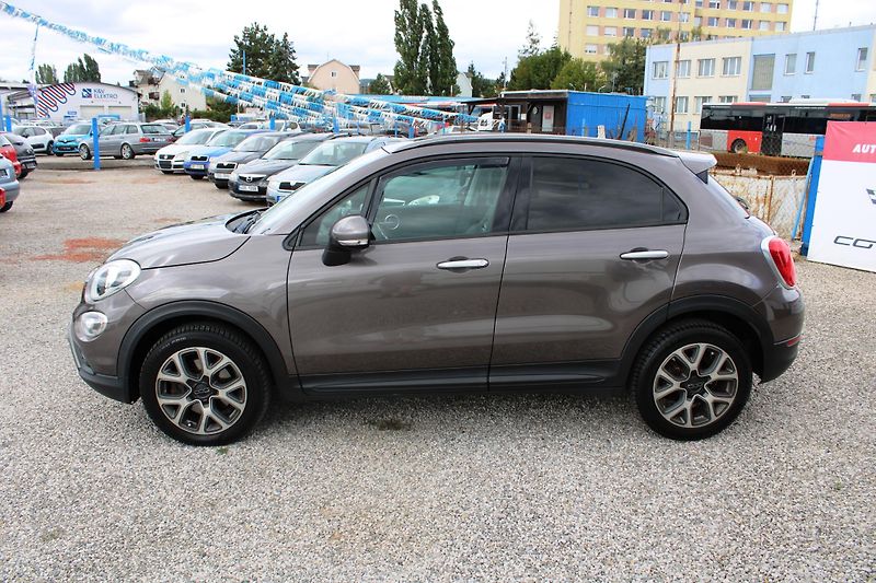 Fiat 500X (2017) 1,4i KLIMA KŮŽE EL.OKNA ALU - fotka 4 z 16