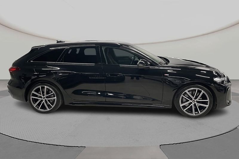 Audi A5 TDI q S-Line 360 Taž Matrix - fotka 2 z 9