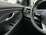 Hyundai i30 1,5 T-GDI Combi Smart PDC - náhled 13