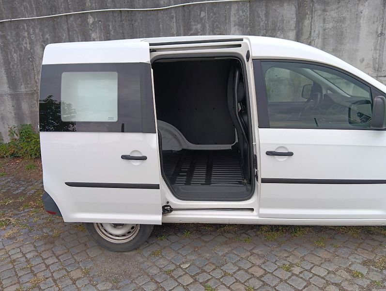 Volkswagen Caddy (2018) 2.0 TDI / 75kW, AC, DPH - fotka 14 z 34