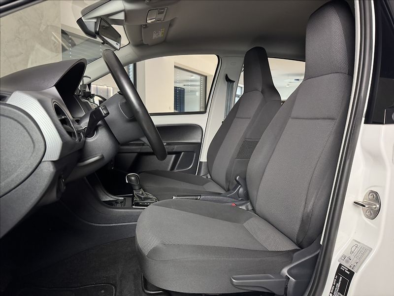 Škoda Citigo 61kW iV Best of LED PDC - fotka 21 z 40
