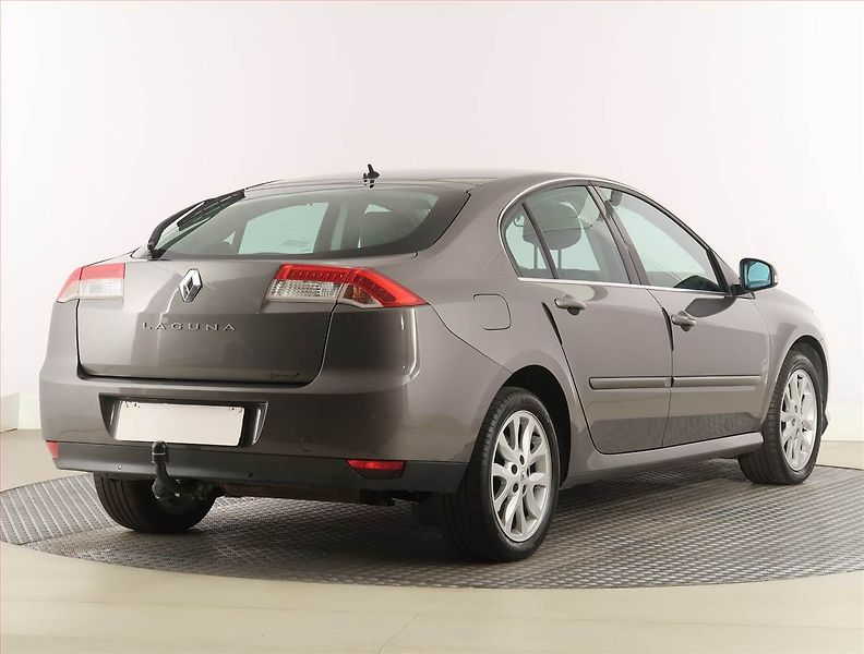 Renault Laguna (2008) 2.0 16V, Serv.kniha, Navi - fotka 5 z 19