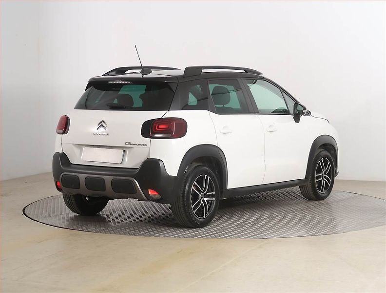 Citroën C3 Aircross (2021) Shine 1.2 PureTech, Serv.kniha - fotka 5 z 18