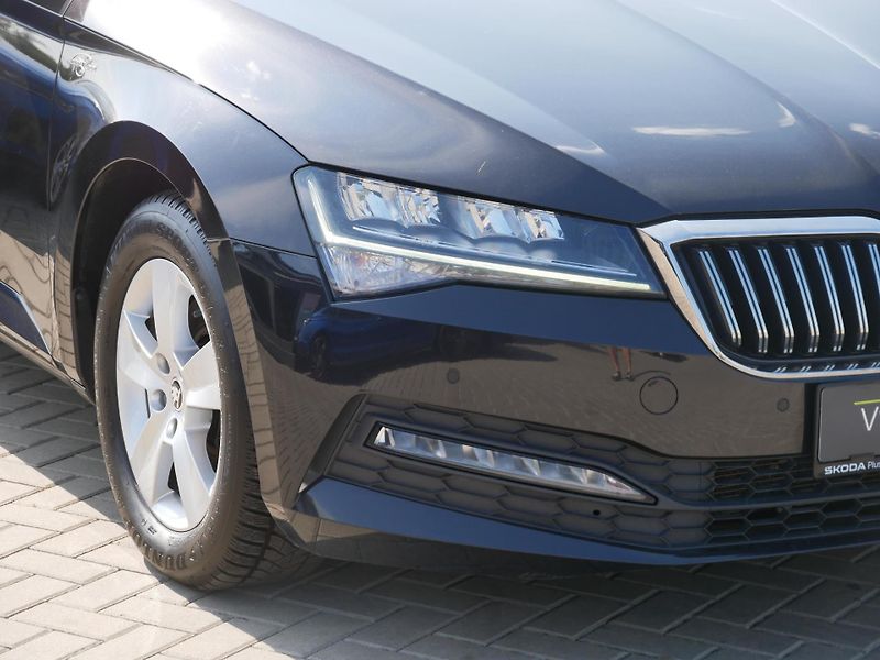 Škoda Superb - fotka 24 z 24