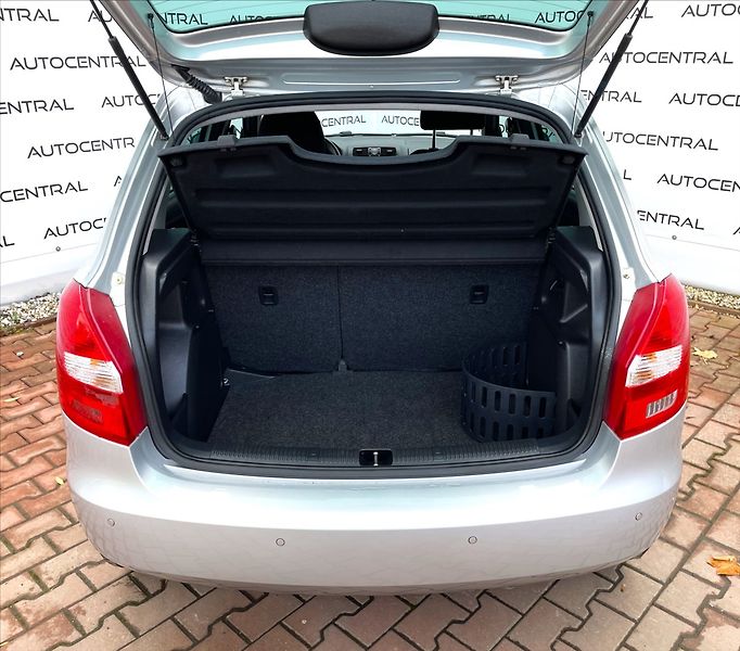 Škoda Fabia 1,6 tdi Best of-Sport 55kw ser - fotka 10 z 24