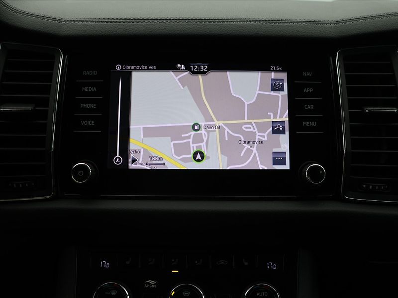 Škoda Kodiaq 2,0 TDI 147kW 4x4 DSG DPH - fotka 15 z 24