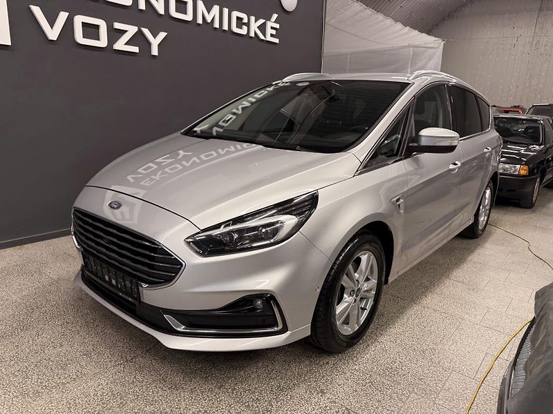 Ford S-MAX (2023) 2.5 Hybrid,REZERVOVÁNO - fotka 9 z 46