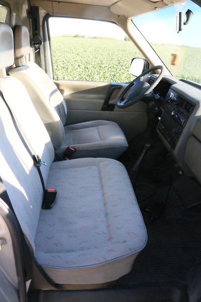 Volkswagen Transporter (1995) T4 Long - vysoká střecha  - fotka 5 z 8