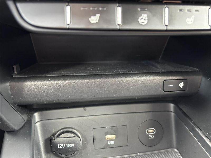 Kia Ceed 1,5 TGDi AT TOP ZÁRUKA CARPLAY - fotka 30 z 42