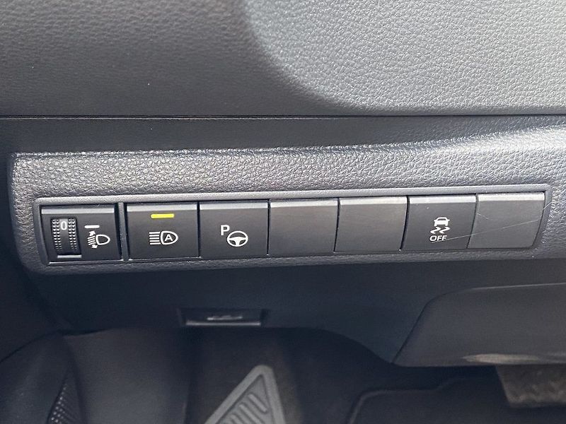 Toyota Corolla 1.8HEV, ČR, Style Tech, záruka - fotka 15 z 17