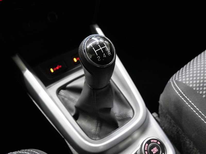 Suzuki Vitara - fotka 20 z 25