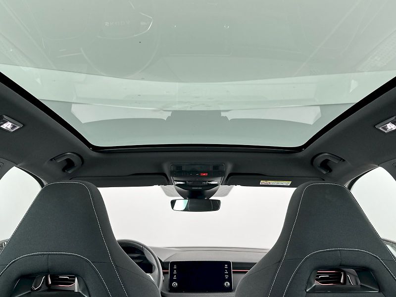 Škoda Kamiq (2025) DSG 1.0TSI 85kW Monte Carlo - fotka 29 z 33