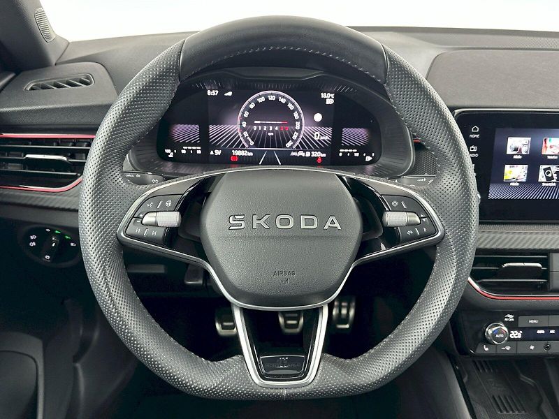 Škoda Scala (2025) 1.0TSI 85kW Monte Carlo - fotka 9 z 32