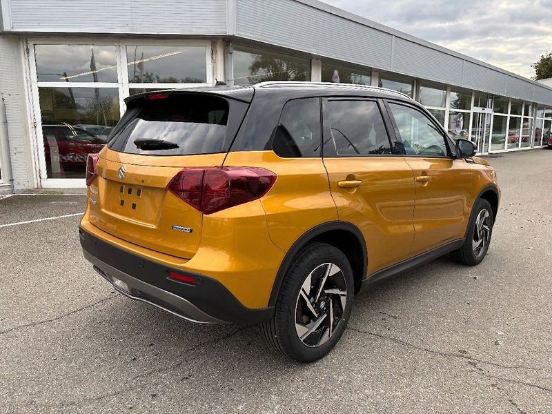 Suzuki Vitara 4x4 automat Elegance - fotka 7 z 10