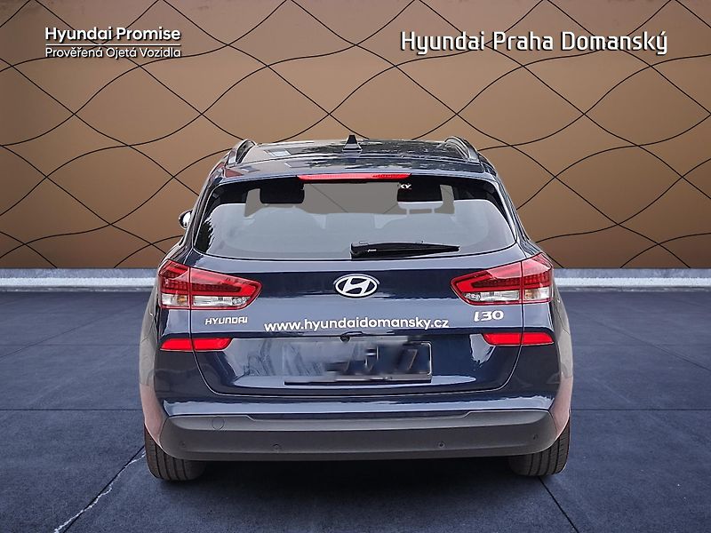 Hyundai i30 kombi 1.5i MT Family - fotka 5 z 8