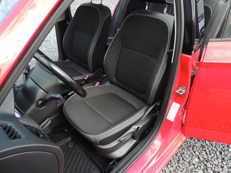 Škoda Fabia (2020) 1.0i,44kw,AMB,ČR,1maj.-21%DPH - fotka 16 z 46