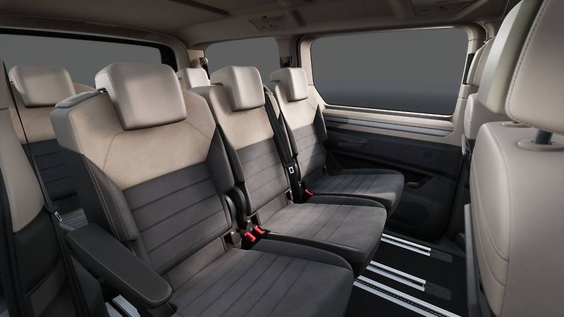 Volkswagen Ostatní (2026) Multivan Long 2,0 TDI 8míst - fotka 19 z 52