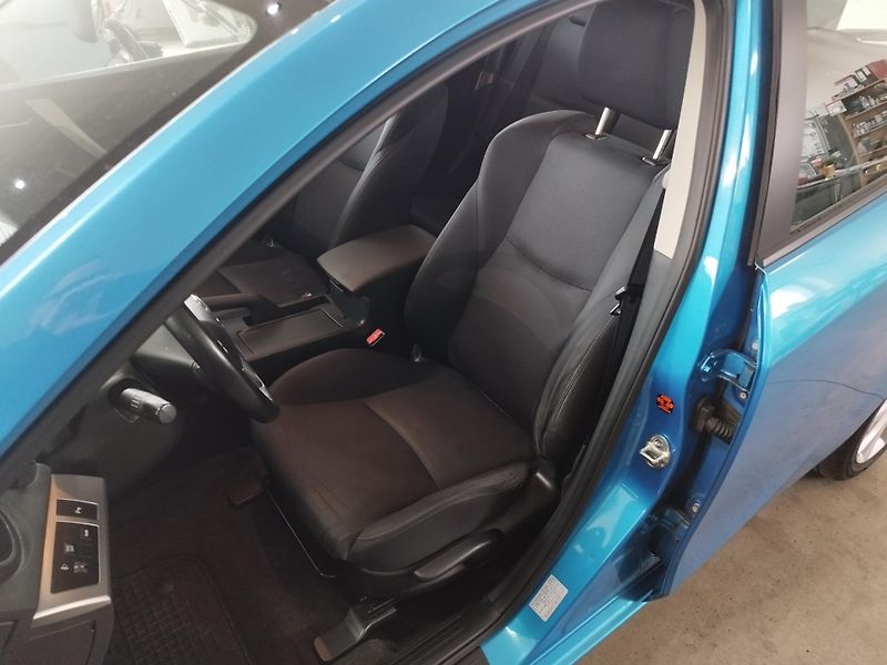 Mazda 3 (2011) 1,6I,77KW,AUT.KLIMA,17 ALU - fotka 18 z 30