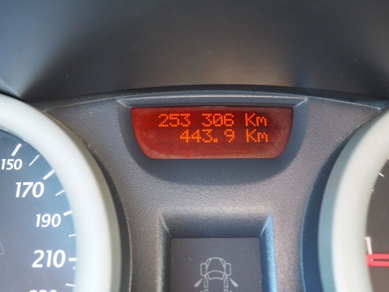 Renault Mégane (2004) 1.5 DCI - fotka 22 z 26