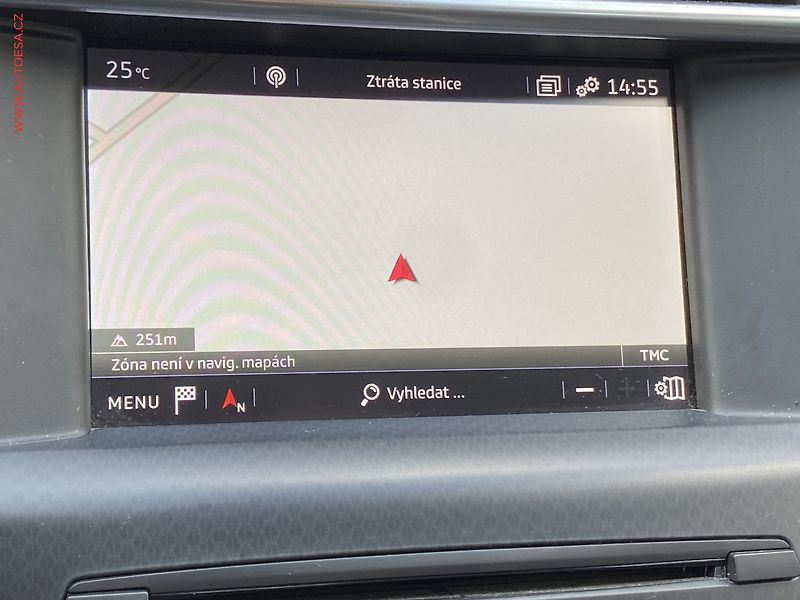 DS Automobiles DS4 (2018) 1.2PT, AC, navi, park.asist - fotka 15 z 18
