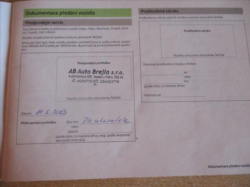 Škoda Octavia 1,6 TDI, DSG,tažné,serv.kniha, - fotka 37 z 44