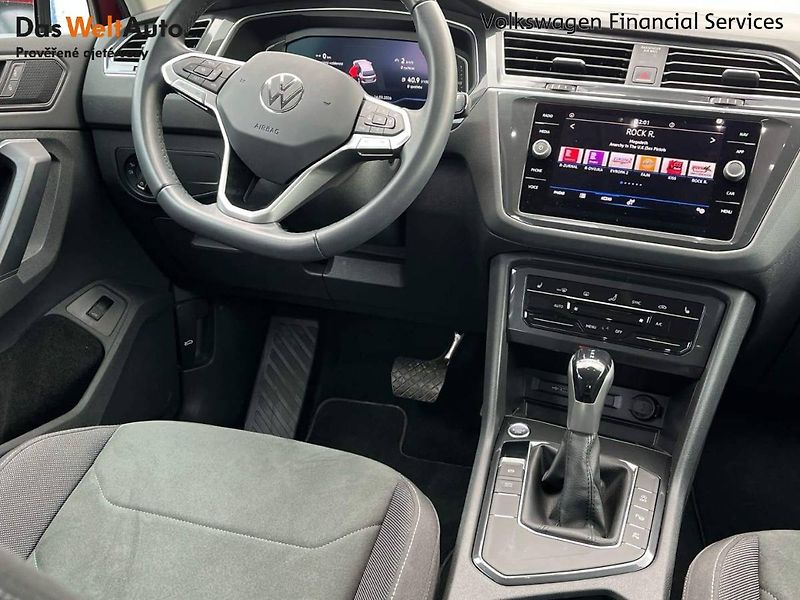 Volkswagen Tiguan (2024) Elegance 1.5 TSI DSG - fotka 5 z 20