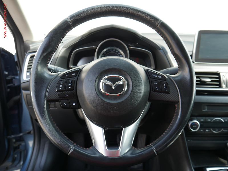Mazda 3 (2014) 2.0 SKY ACTIV, ČR, Navi - fotka 17 z 20
