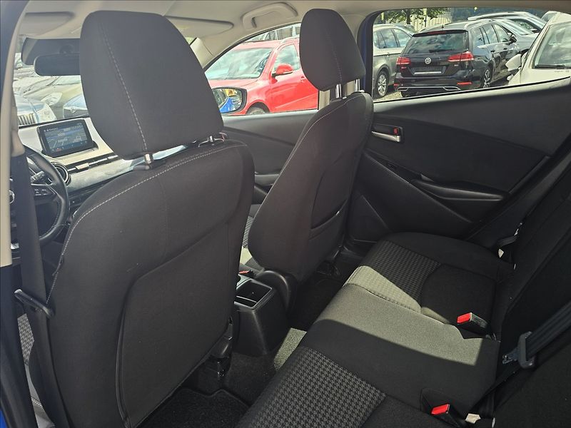 Mazda 2 1,5 L SKYACTIV G90 5MT Kizoku - fotka 22 z 43