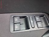 Volkswagen Polo (2011) 1.2i, Style, +kola - náhled 14