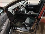 Peugeot 3008 (2010) 1.6VTi, Panor, AC - náhled 2