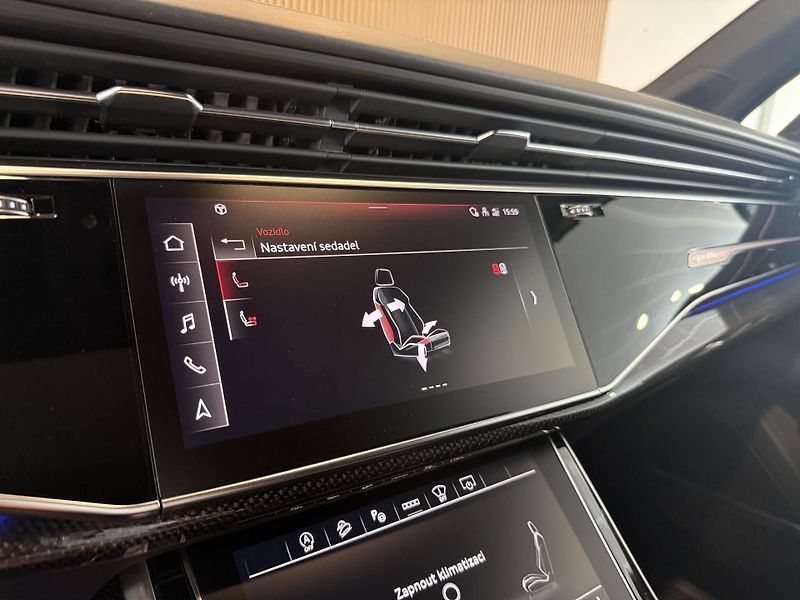 Audi SQ7 TDI V8 B&O 7míst Laser Carbon - fotka 35 z 49