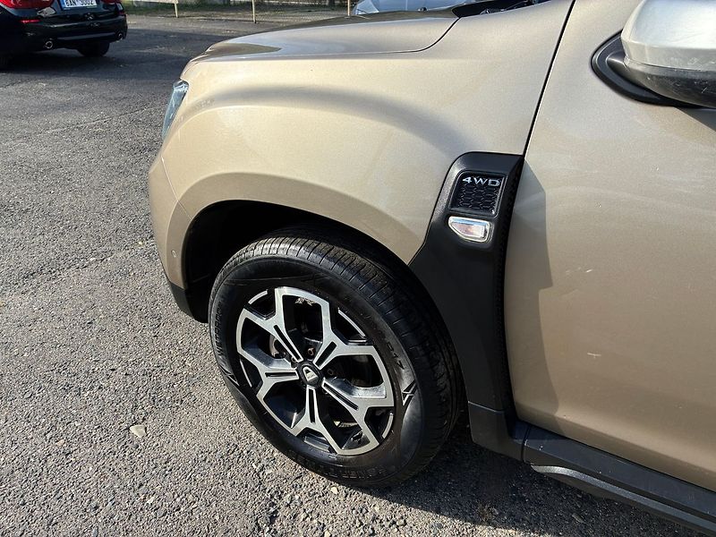 Dacia Duster 1.5 BlueDCi 4x4 PRESTIGE ČR DP - fotka 17 z 25