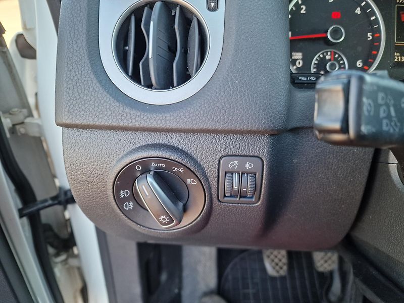 Volkswagen Tiguan 2,0TDI CUP TAŽNÉ  - fotka 16 z 19